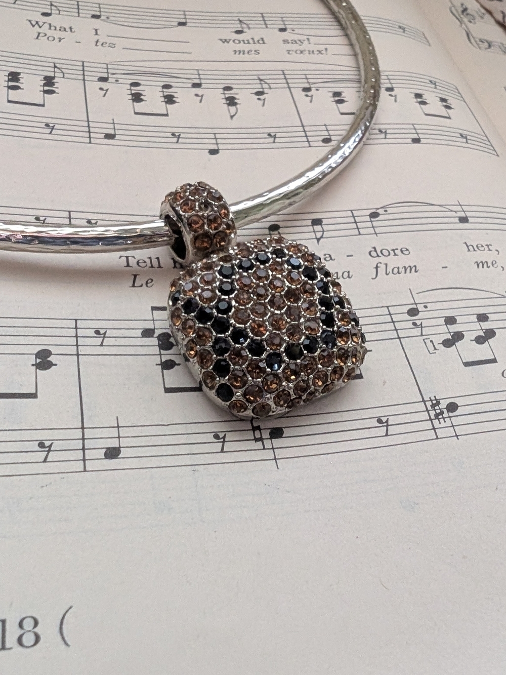 Silver Necklace with Black and Champagne Crystal Pendant - Women Jewelry - Picture 8 of 9